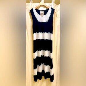 Cute Blk/Wht Tye-Dye Tank Dress -XL only